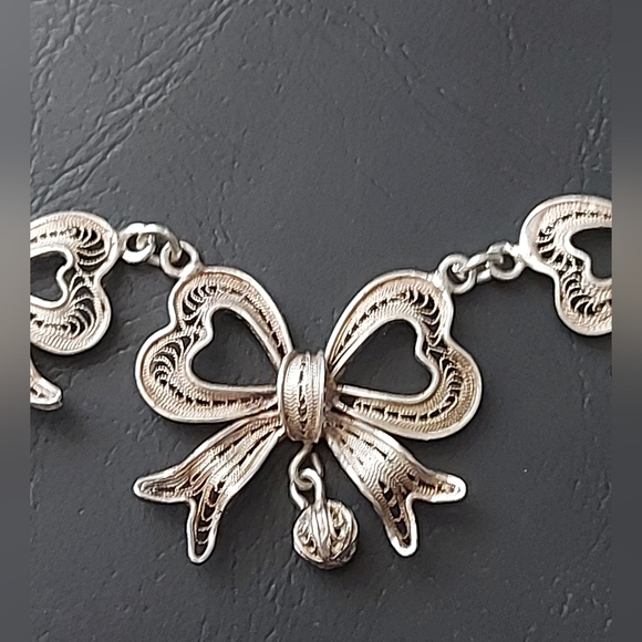 Antique Silver Filigree Bow Heart Link Necklace - Picture 6 of 10